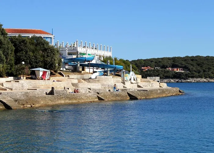With Wifi - 13830 Lejlighed Pula
